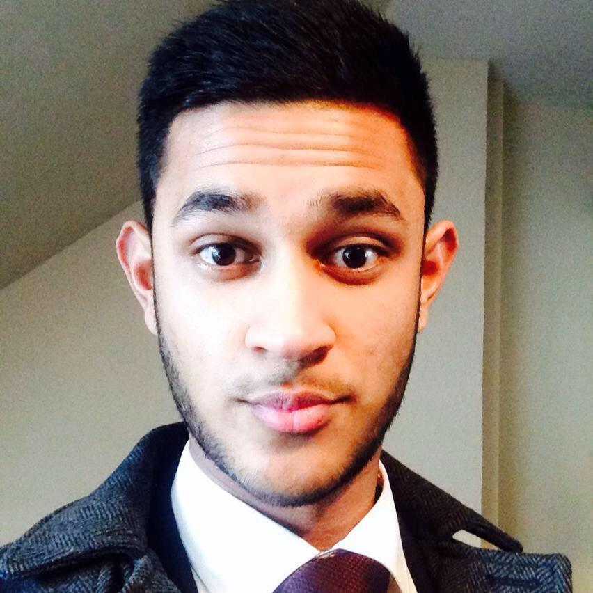 TaseeMusawir's tweet photo. Yo b @yasminalrabiei I am a rich nigga with a Lamborghini if results don't bang I have something that will http://t.co/L8yOTYfZSh