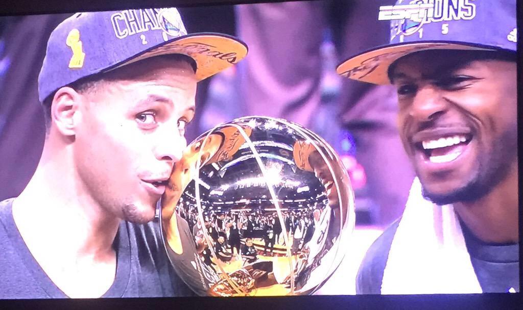 kevinkbest's tweet image. Où