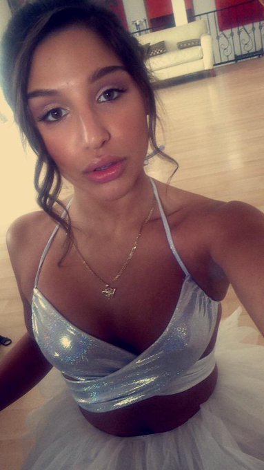 Airerose Brand Ambassador @Abella_Danger is up @NightMovesShow Best New Starlet! #Vote now http://t.co/9vGKlb3Waw<a class="tags" href="/tag/abella_danger">@abella_danger</a><a href="/tag/vote"class="tags"><span>#vote</span></a>