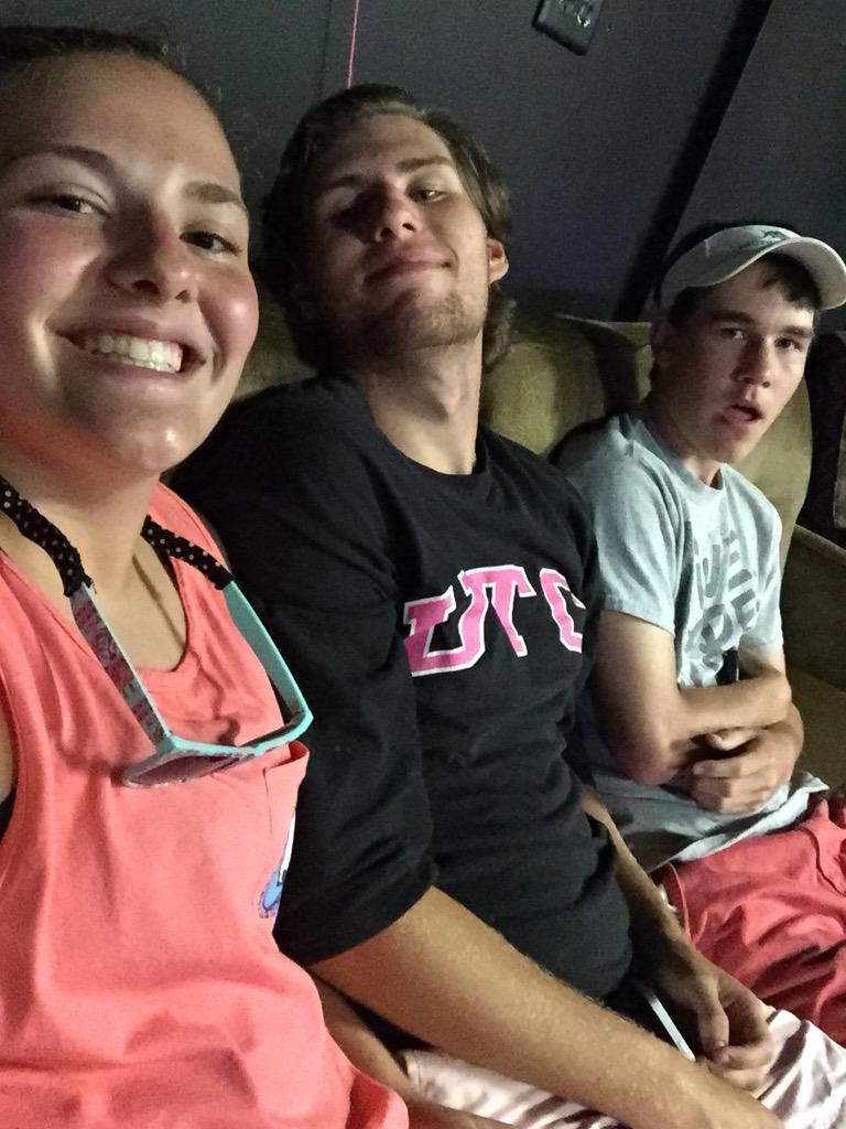 caitlynsmith_18's tweet photo. Reunited at last!😍 http://t.co/CXtda2bnEl