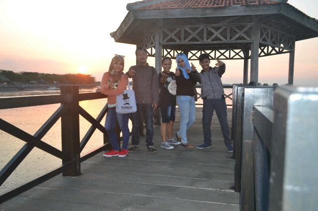 Pantai bentar proling