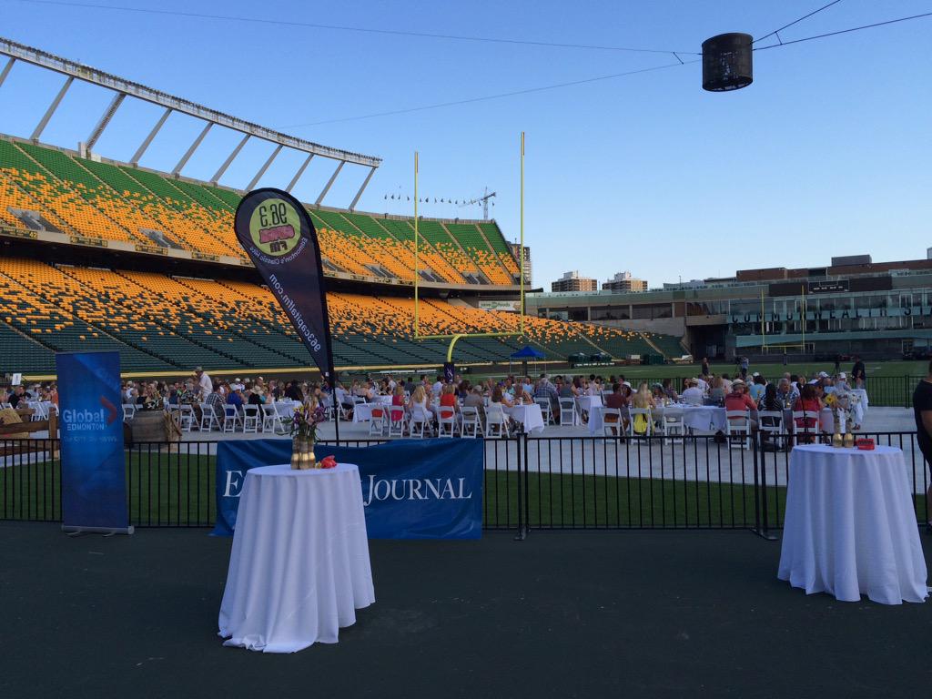 derekbevans's tweet photo. Just getting started #feastonthefield #yeg #yegevents #yegfood http://t.co/fGZ0OpDVnO