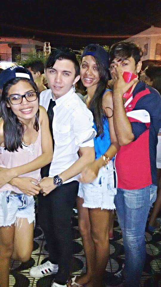 foreverStage3's tweet image. Olha os fãs @MatthStage3  
Kkkk horriveis mais ta valendo