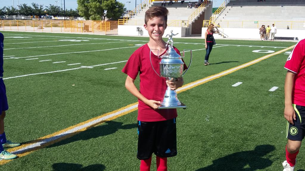 derekprrez's tweet image. 2do. Lugar❤
Onix F.C
Chihuahua, chih
Liga municipal