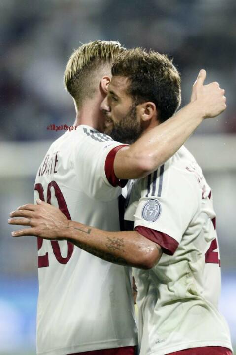UlgadBogor's tweet photo. Photos: L'esultanza di goal Antonio Nocerino #SassuoloMilan #TrofeoTIM2015
-Ooo Nocerino Piccia Duro, Facci un goal💪 http://t.co/QecaNwHEVr