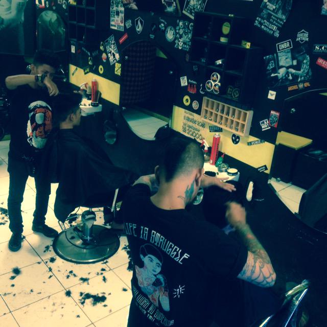 Selamat pagi...
Mari kita hajarrr....😀✂️
Wearing: <a href="/LIS_CLOTH/">LISCLOTHING_</a>