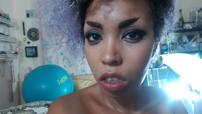 Behind the scenes peek at the sweaty, messy aftermath of riding a dildo in 85 degree heat   @CAMabisSociety<a href="/tag/goddess"class="tags"><span>#goddess</span></a>
