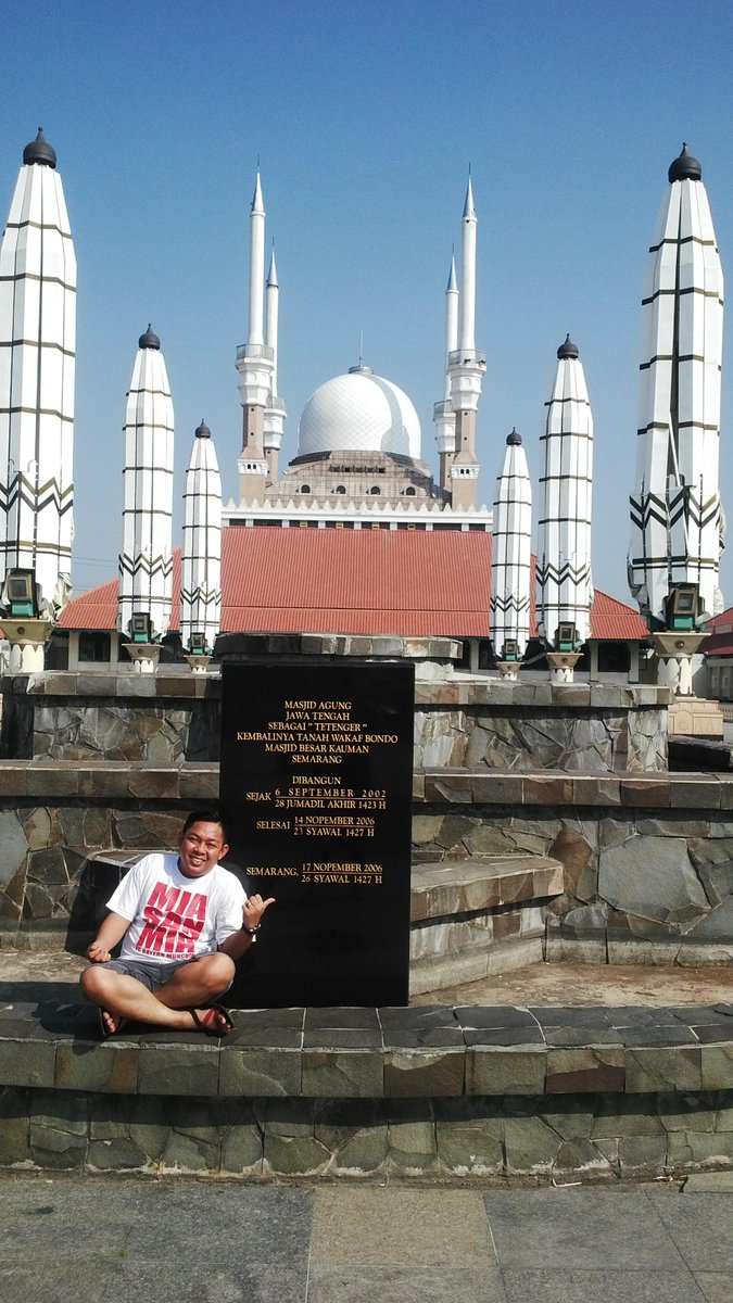 Mia san Familie <a href="/FCBFI_semarang/">FCBFI Semarang</a> from <a href="/fcbfi_makassar/">EWAKO BAYERN!</a>