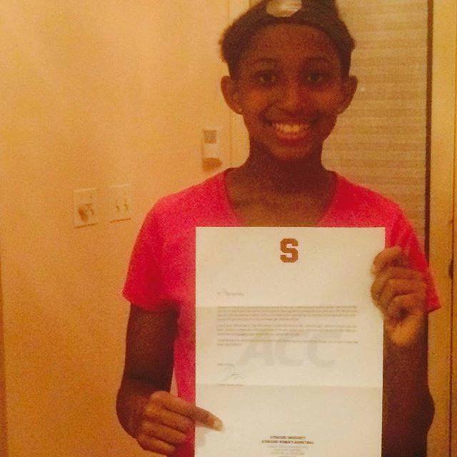 bballhope's tweet photo. #BBALLHOPE Congrats and stay hungry here comes the big school after another elite girl in … http://t.co/fScD8hOyX4 http://t.co/Ek7Hszgcyz