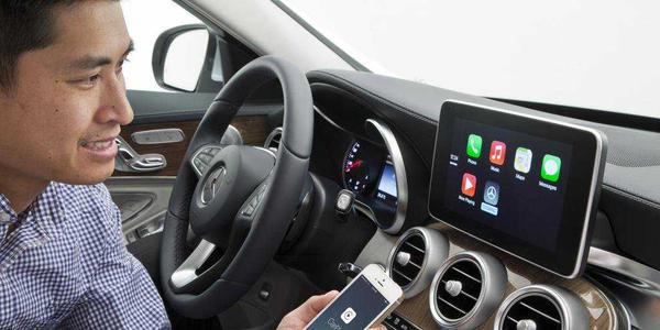 BusinessInsider's tweet photo. The car is becoming the next major battleground for digital media companies http://t.co/diWIK2OBsO http://t.co/HR80AFto0C
