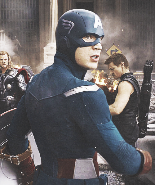 StevenRogers1_'s tweet photo. Steve Rogers The Avenger http://t.co/9U7LKzZ5tC