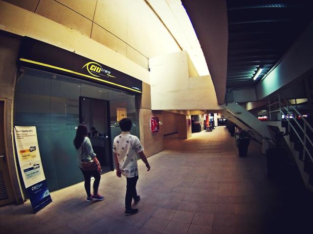 Mau brkt ke bandara Soekarno-Hatta dan sebaliknya?tinggal berangkat dari <a href="/TSMbandung/">Trans Studio Mall Bandung</a> :) info : 0804 1111 000