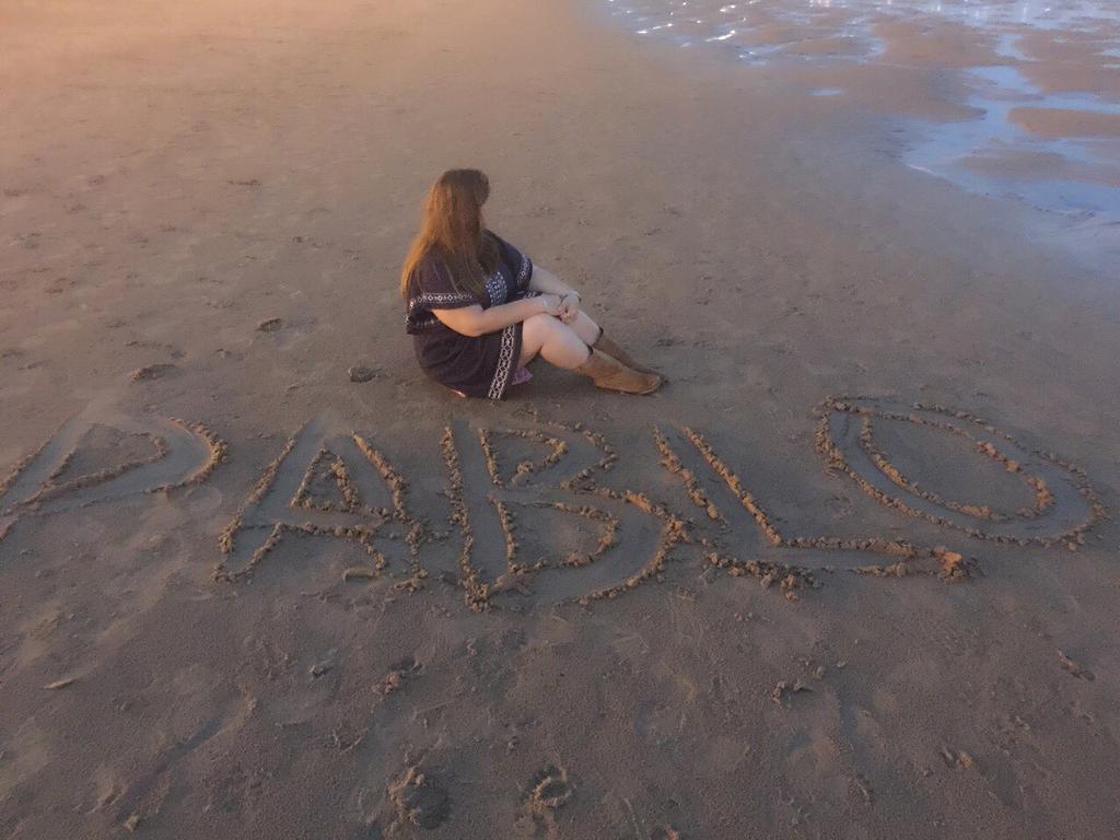 haneulMarta's tweet photo. Siempre te tengo en mis pensamientos #PabloAlboran #TourTerral #MundoAlboran #asturias #Gijon #playa #beach http://t.co/Q65Exda9f7
