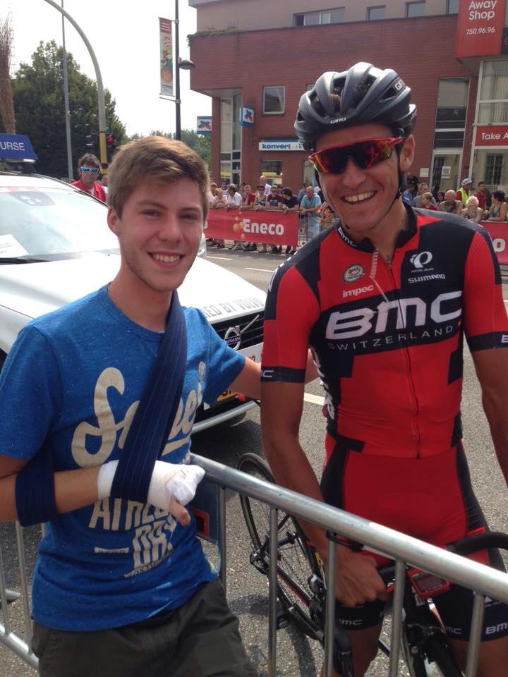 bock_stef's tweet photo. Good luck @EiselBernhard @OliverNaesen and @GregVanAvermaet in today's stage ! 👍#all4stef http://t.co/sWvVAcX8AZ