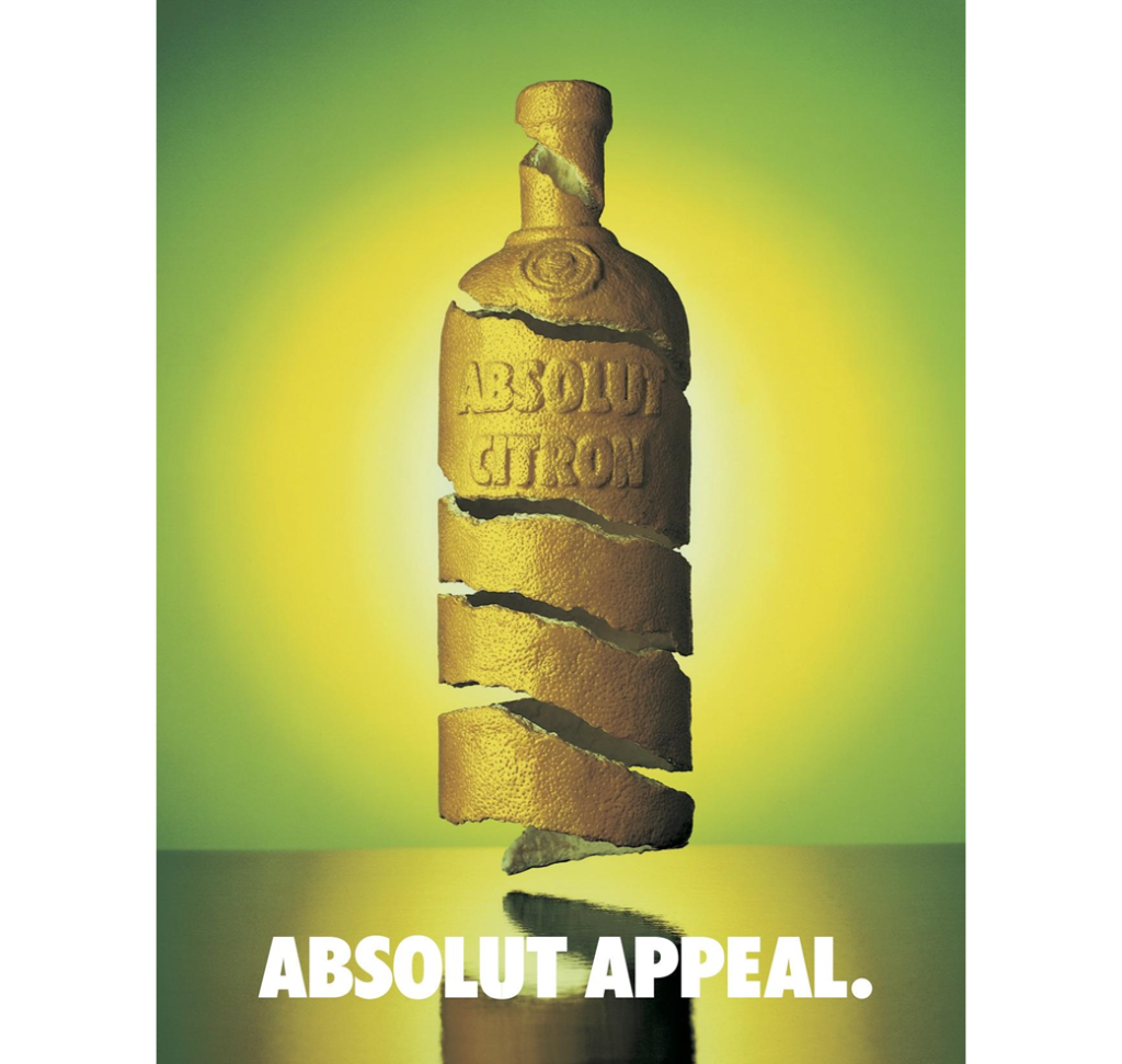 Absolut_ES's tweet photo. Sea como sea, #Absolut #AbsolutAd #Tbt #ThrowBack #AbsolutCitron http://t.co/wG1wVHQN4p