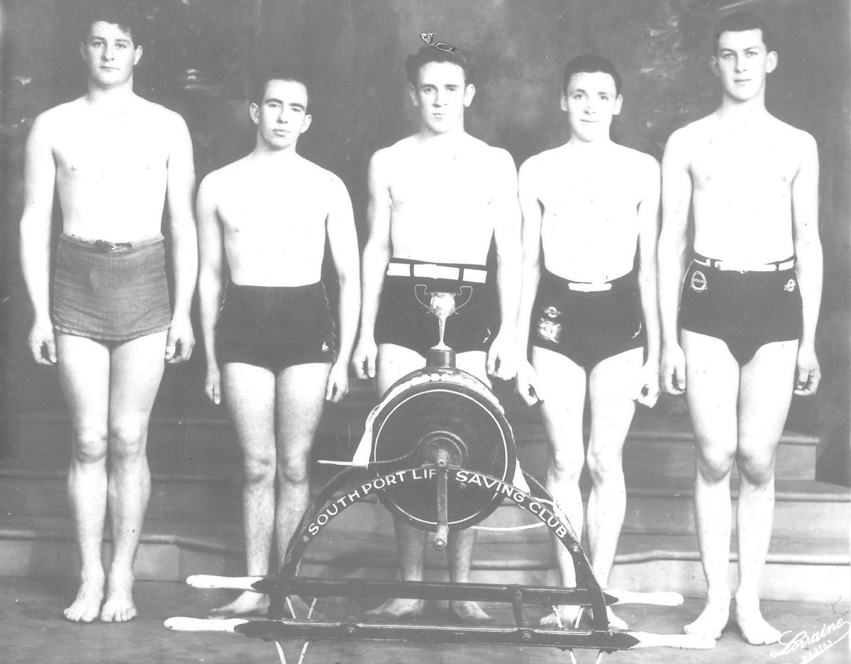 Throwback Thursday @ Port Melbourne Life Saving Club - Originally South Port LSC Clubbies R&amp;R