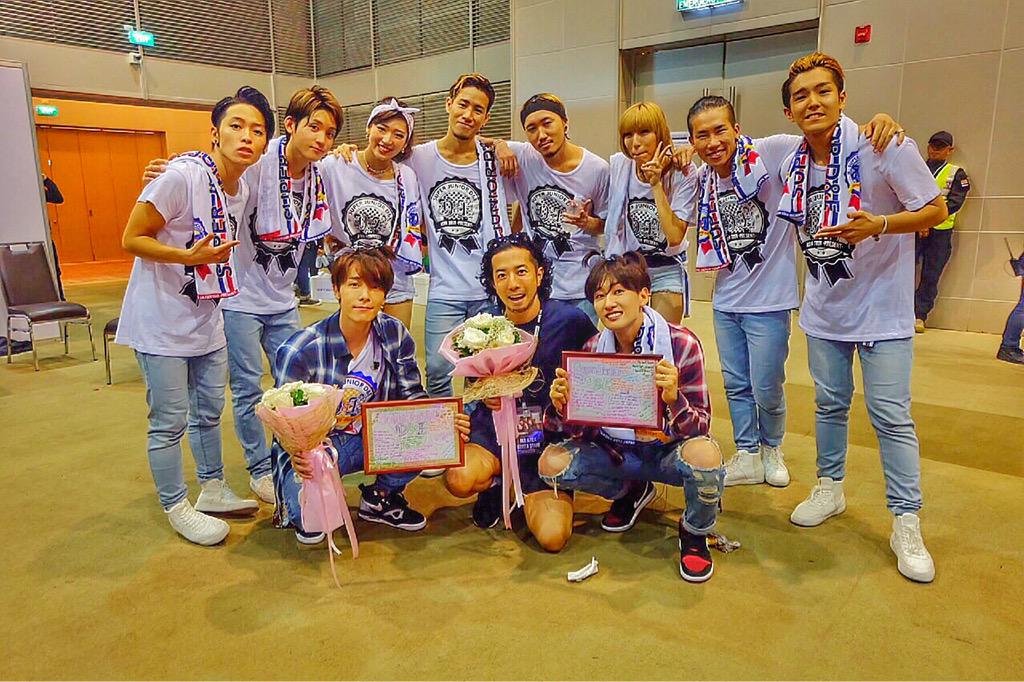 TossyFACE's tweet photo. D&amp;E(SUPER JUNIOR) ASIA TOUR

お疲れ様でしたー‼︎

日本人ダンサーが海外のアーティストのツアーを海外で回るってなかなか無い。

感謝感謝しかない。 http://t.co/Qu1wNQic8t