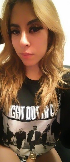 Straight outta Compton baby everybody has a story 😈/😇 http://t.co/0sZWXzfm5H<a href="/tag/hustler"class="tags"><span>#hustler</span></a>