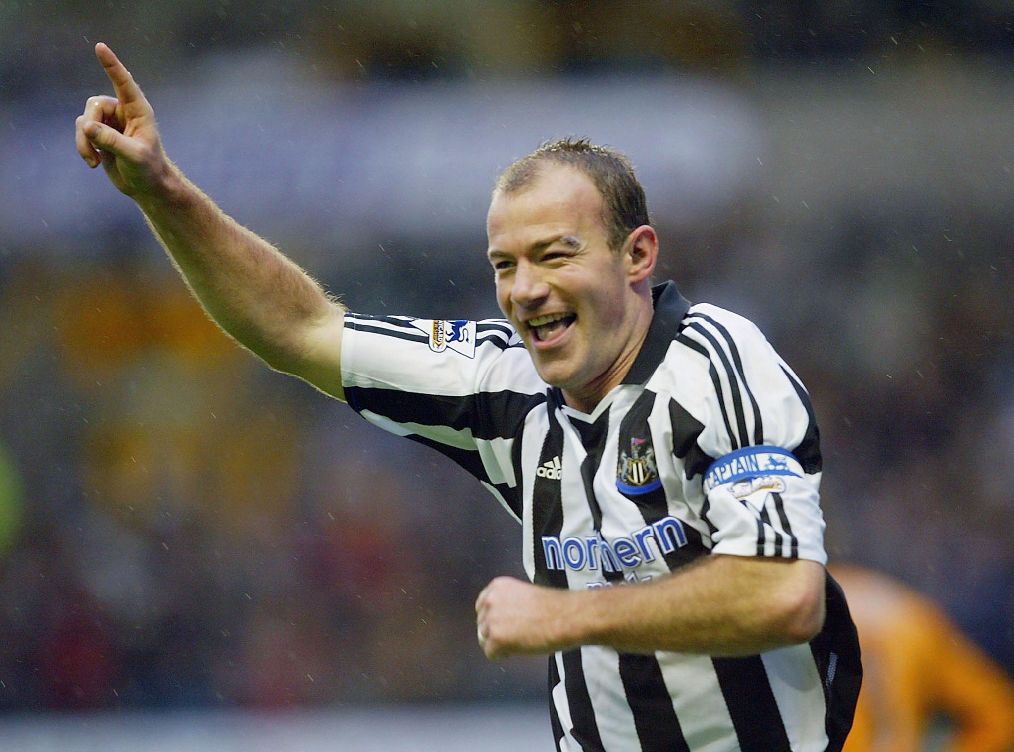 Happy Birthday to Alan Shearer, Newcastle and England legend, and creator of innovative celebrations! 