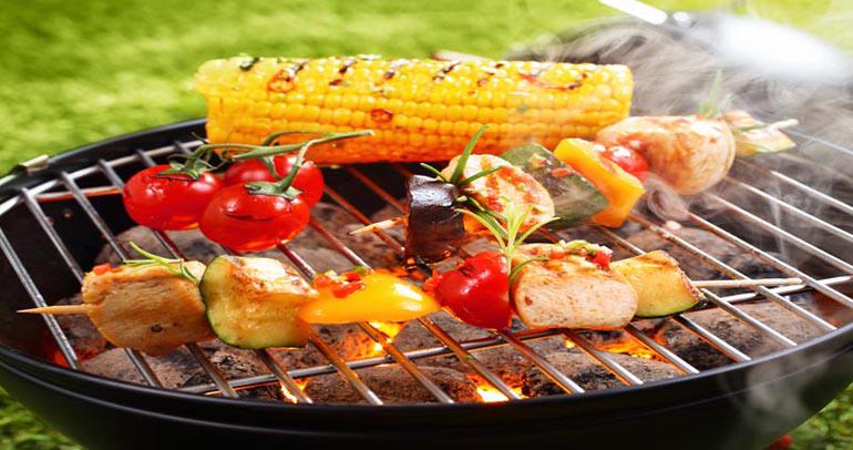 ProfCleanLondon's tweet image. How to prepare the #garden for the summer parties? bit.ly/1P8HWLC