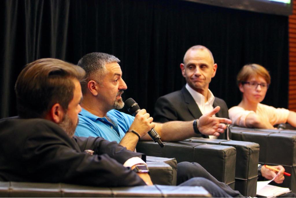 GlassClosetOrg's tweet photo. Employees share personal stories of being openly #gay @PrideBizForum #PBF2015 #LGBT http://t.co/3VctIWM2Hg