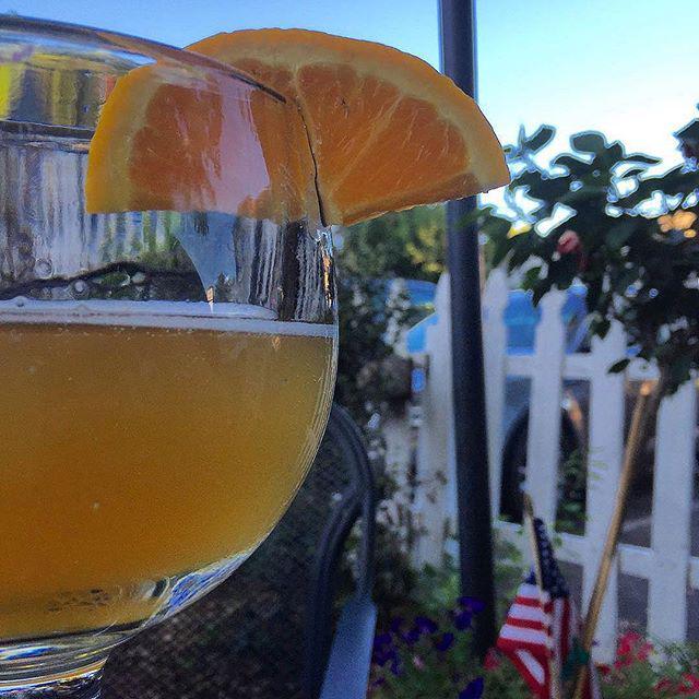 PictureWichita's tweet photo. #PictureWichita #CaptureICT #Repost @jencoleict
・・・
Beautiful evening for #patiotime! | #goziggygo @ziggyspizza #ig… http://t.co/lCnph8bm5y