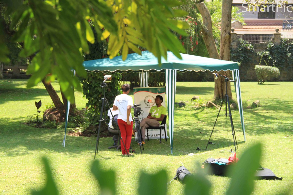 SmartpicP's tweet photo. Happy with what we do! http://t.co/al5hfA2a9z