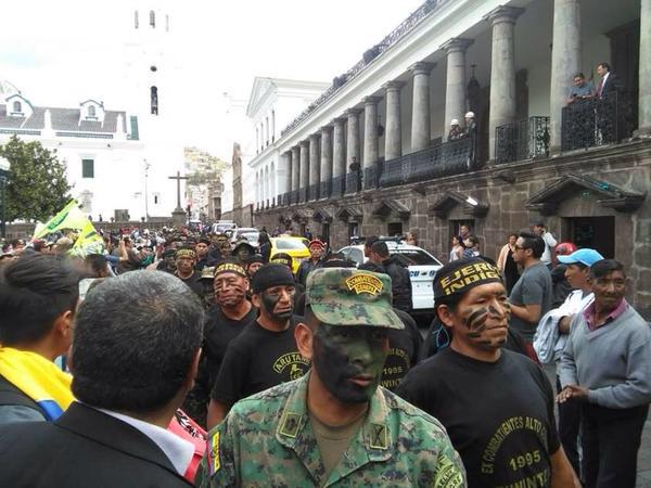 daloes10's tweet image. Es penoso ver al país dividido y marcado por el odio, utilizar al pueblo para reprimir al pueblo es repudiable