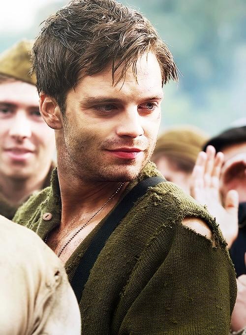 Happy birthday sebastian stan ilysm 