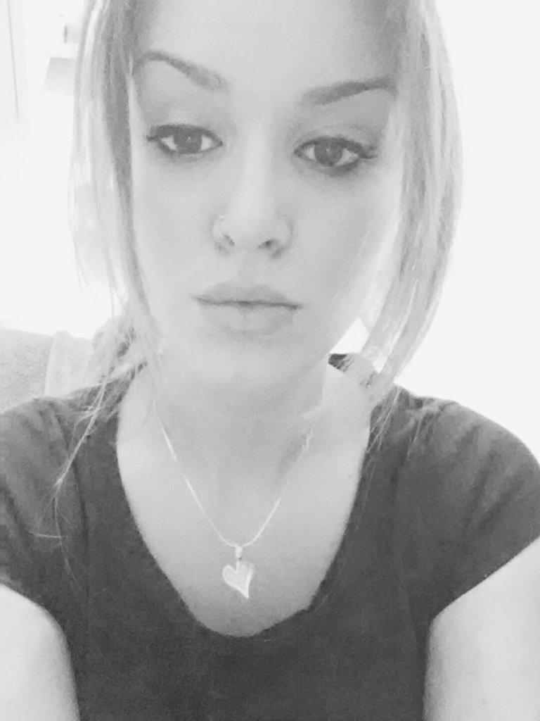 Navarro_anm's tweet photo. @Ana93mr teamo muchísimo gordita ❤ ❤ ❤ ❤ ❤ ❤ ❤ ❤ http://t.co/YgLbNMFHFl
