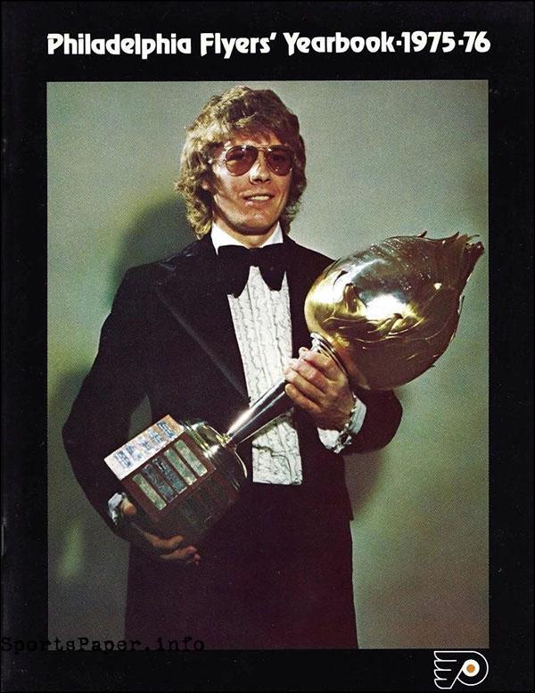 Happy 66th bday to NHL legend Bobby Clarke, looking super Fly(ers) on this 1975-76 yearbook.  