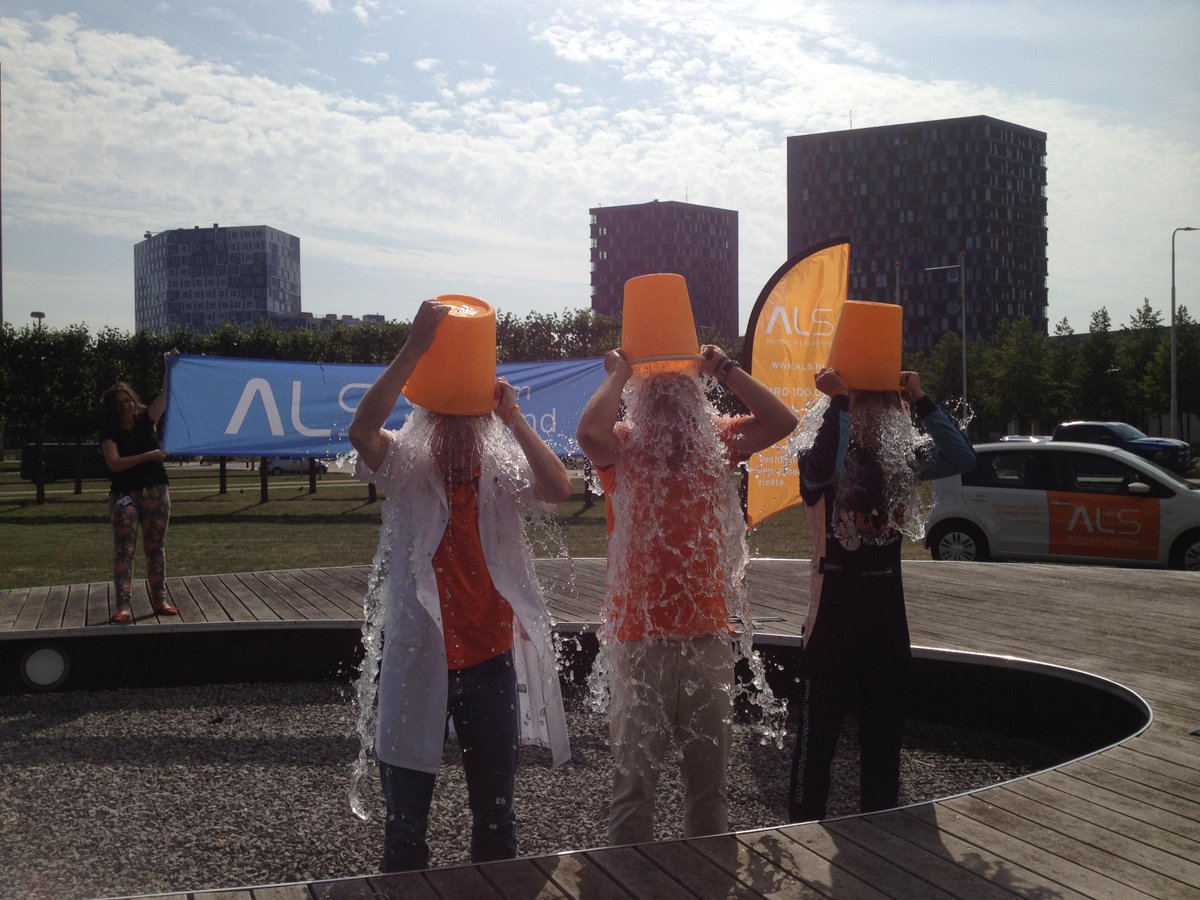 ALSnederland's tweet photo. Exact een jaar na dato doen @Meindertvbuuren @LeonardvandBerg en #Gorrit-Jan Blonk opnieuw de #IceBucketchallenge http://t.co/mttqtjA2KE