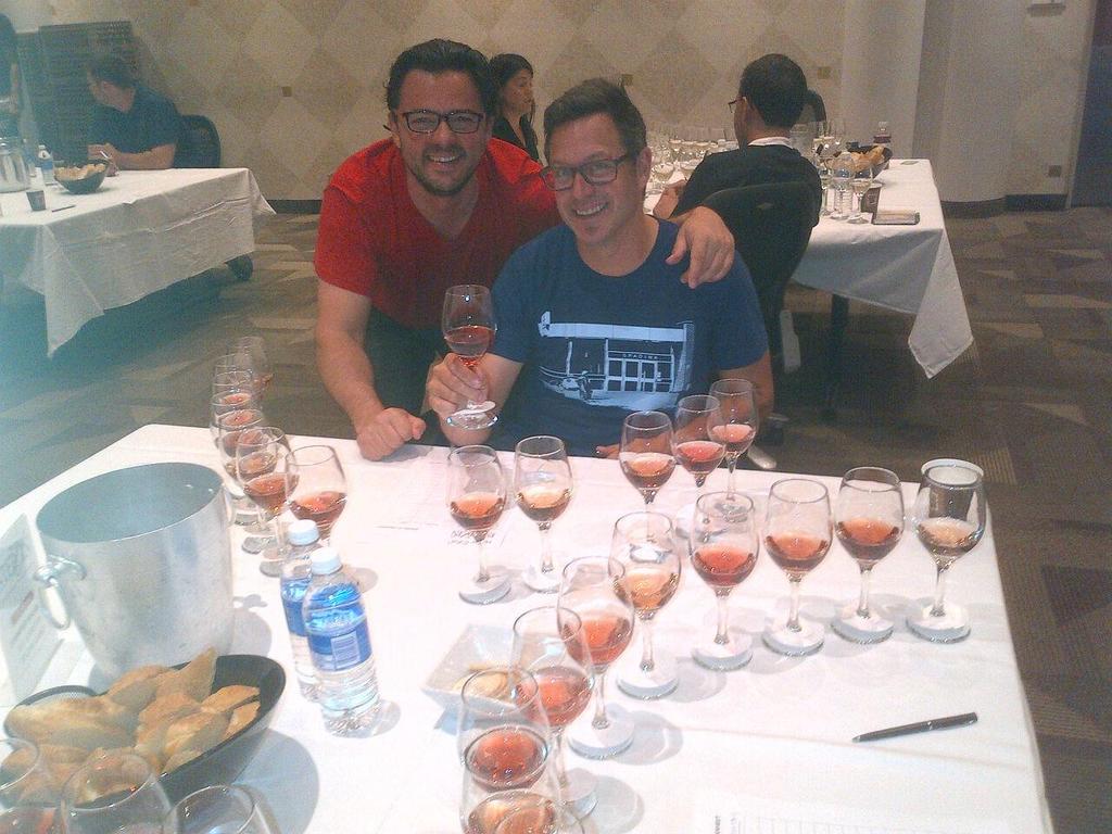 rosé #intervin cc <a href="/torontoimages/">Toronto live 📱</a>