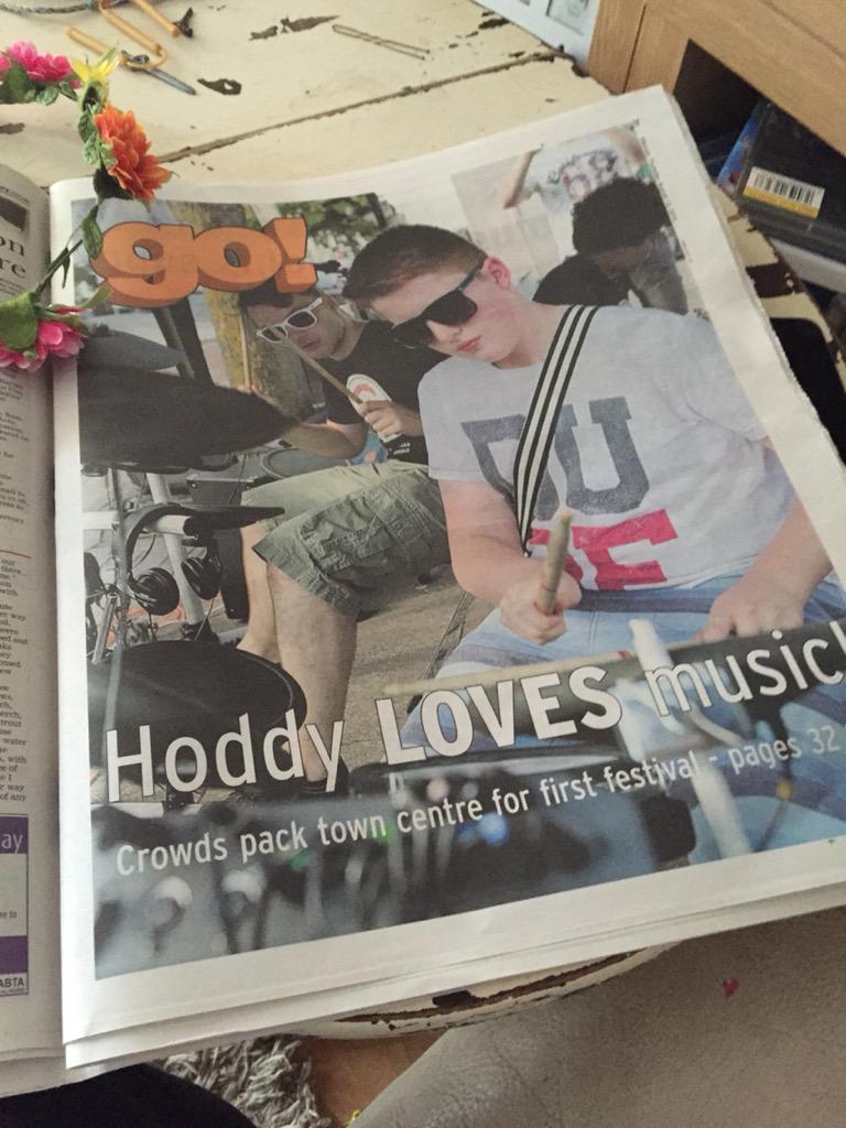hoddlovesmusic's tweet photo. Thanks to @HertsMercury for the lovely write up in today's paper! http://t.co/Rx87LGXG8Y