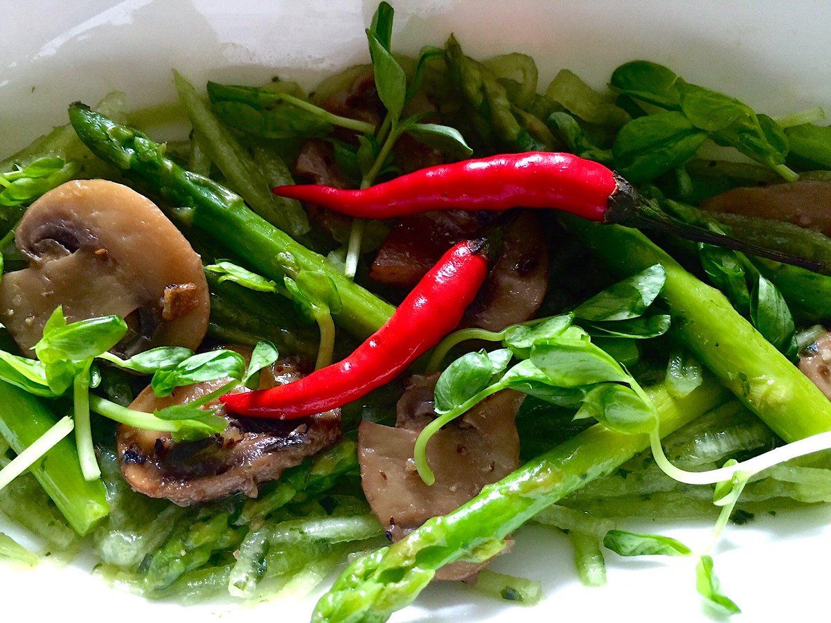 whatsmymeal's tweet image. Toorai (Ridge gourd) Pasta.
#glutenfree #dairyfree #preventobesity #Dailynutrition #lowcarb #weightloss #health