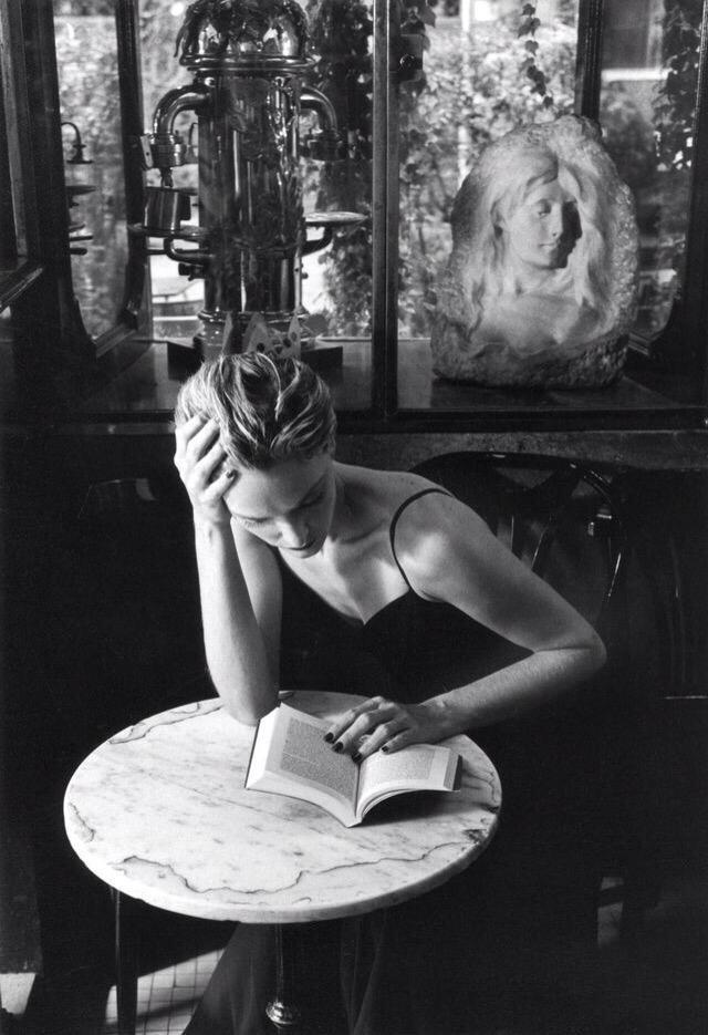 jazz_life_love's tweet photo. L'arte della lettura
alla vita dà luce
Alla pace conduce
E l'animo cura

Photo #Scianna
#VentagliDiParole
#conunarima http://t.co/G5b8LAVdid