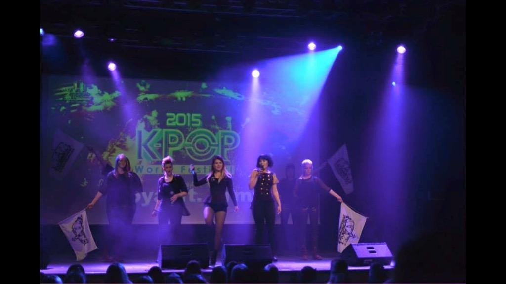 ArmyDancers's tweet photo. Royal ft army performance pics from k-pop world festival last weekend

Picture taken by Korean embassy in Sweden http://t.co/nqTxf2fayP
