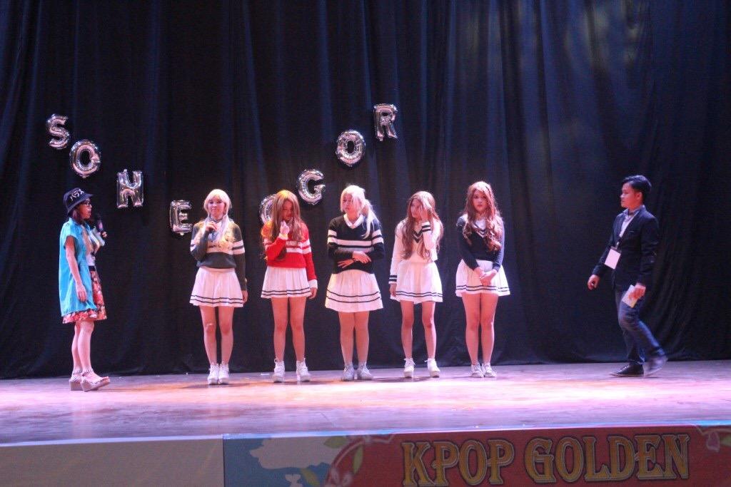 PHOTO EVENT! 🎉#KpopGoldenGeneration by #SoneBogor 23 #reffvelvet