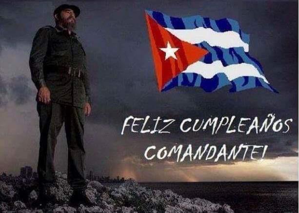 allendexxi's tweet photo. Feliz Cumpleaños Comandante Fidel Castro.Un abrazo de l@s Allendistas desde Chile @PSocialistaEc @PCCuba http://t.co/nOyuLWcCcc