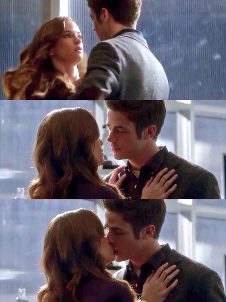 OrSeries's tweet image. #RT for Snowbarry
#FAV for Westallen