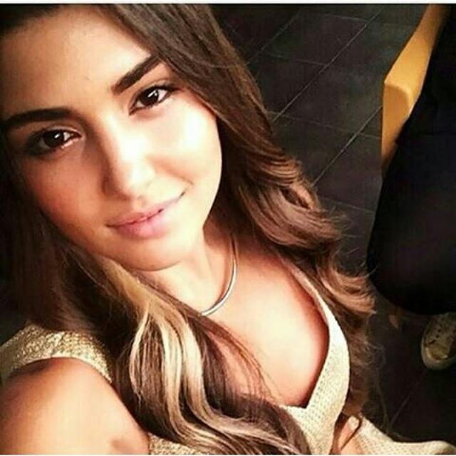 berkatandelisii's tweet photo. ■ HANDE diyenler RT
.
.
■SERENAY diyenler FAV

YARIIIŞ BAŞLAASIIIINN !!! :)))) http://t.co/mqc4O1a8QO