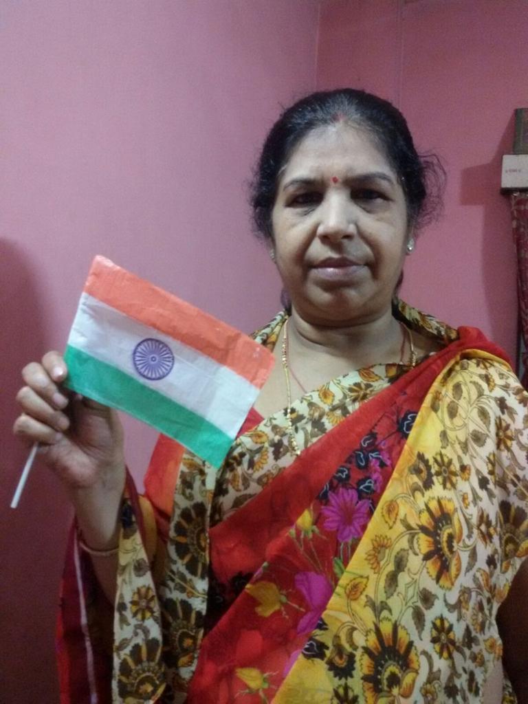 ChandaDalmia's tweet photo. @dominos_india proud to be an indian #MyFlagMyPride http://t.co/JNa4xhlDtb