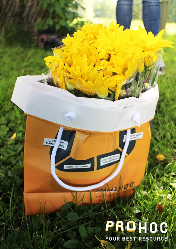 ProhocOy's tweet image. Summer picnic lunch and flowers for the pro ladies! Have a nice Thursday everyone! #prohoc #yourbestresource