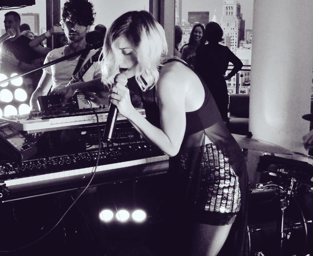 LoveSmokeSeason's tweet image. #LA! spend your weekend with @smokeseasonband! 
Sat 8.15 | on.fb.me/1TpkT5P
Sun 8.16 | on.fb.me/1KeeXVv