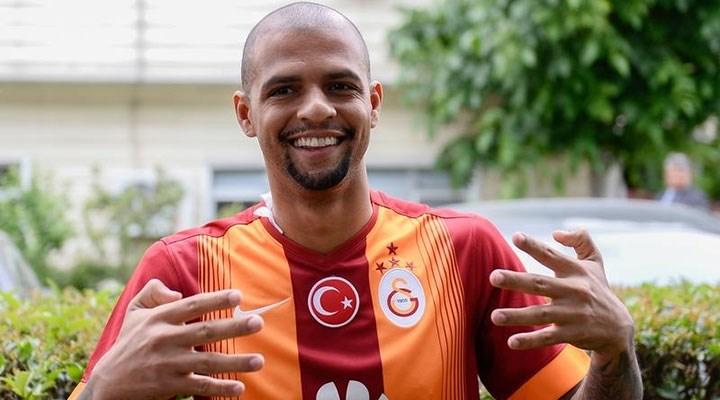 cglr32's tweet photo. BAŞKALARI GİDER BU ADAM KALIR
#FELIPE #MELO #DOS3 #CİMBOMBOM
#FENEVIN #KOCASI http://t.co/MtDKpUazCo