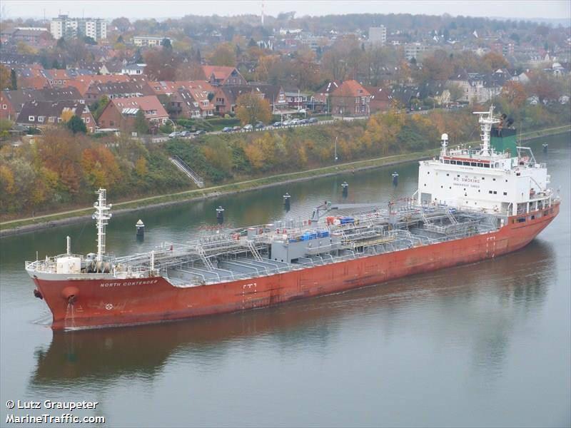 NorthportPilot's tweet photo. North Contender of US Marshal Islands, sailed inbound from #SouthChannel to W01 #Southpoint at 1440HRS 9th Aug 2015 http://t.co/NvYTCT7oa7