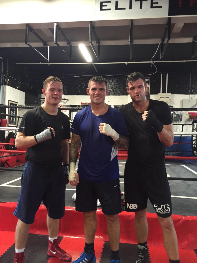 eliteboxer's tweet photo. Good sparring with @JackFlatley_ &amp; @25ellison and world class @MartinMurrayBox who looks strong at his new weight 👊 http://t.co/P9q952qv7h