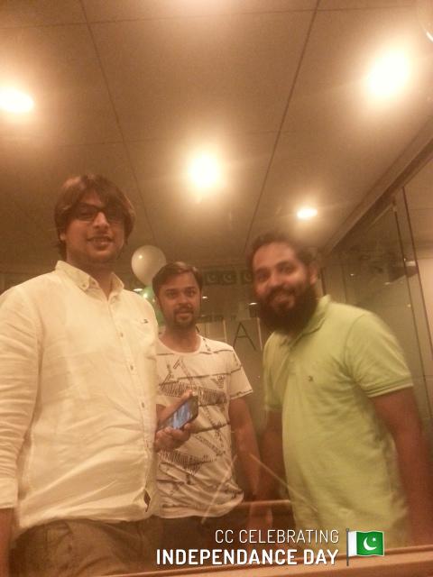 CCselfieApp's tweet photo. Celebrating Pakistan Independence Day #14august #pakistan #ccinsta #ccselfieapp http://t.co/oEN7lf4xeh