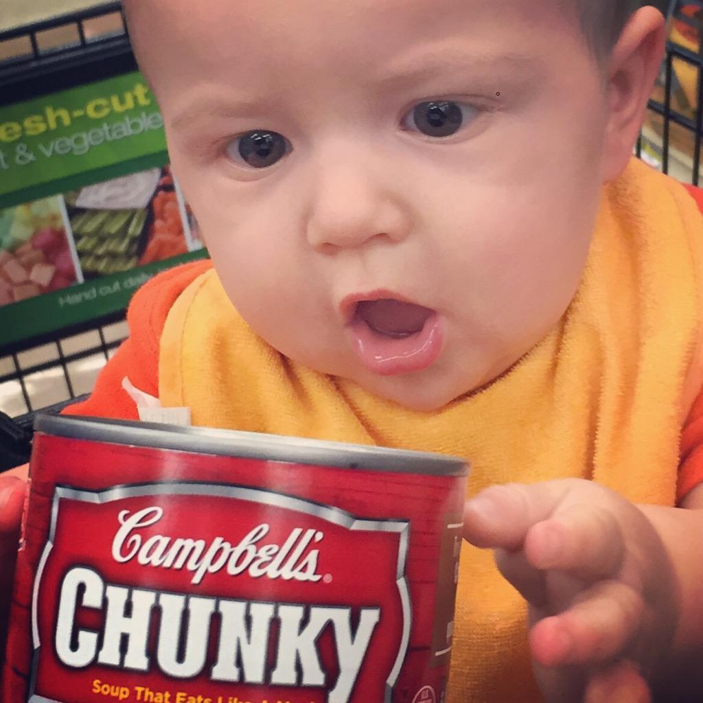 ktgil23's tweet photo. @CampbellCares somebody wants some chunky soup! http://t.co/NykLMlQ42U