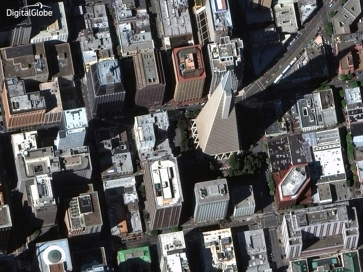 vantortech's tweet photo. DigitalGlobe launches its new beta Maps API powered by @Mapbox - via @TechCrunch http://t.co/pBB8EB6t5y http://t.co/e5rj8xt1xu